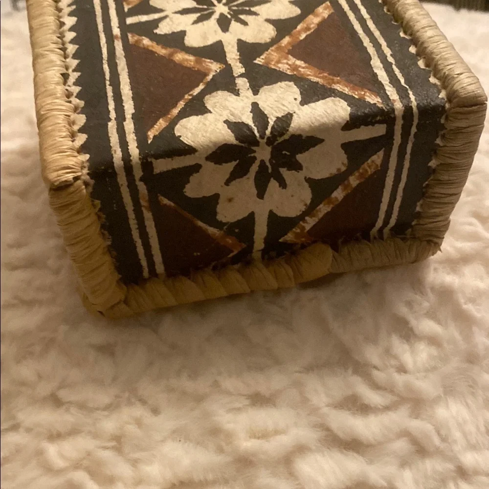 Tribal Pattern Box - Picture 4 of 6